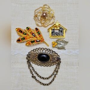 Lot of 5 brooches